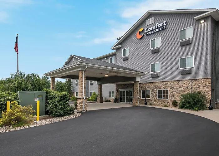 Comfort Inn & Suites Barnesville - Frackville